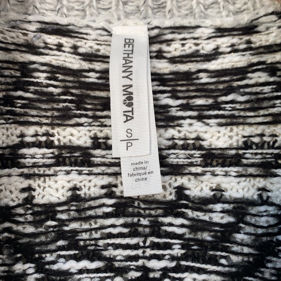 NWOT AÈROPOSTALE Bethany Mota Cardigan - Picture 3 of 5